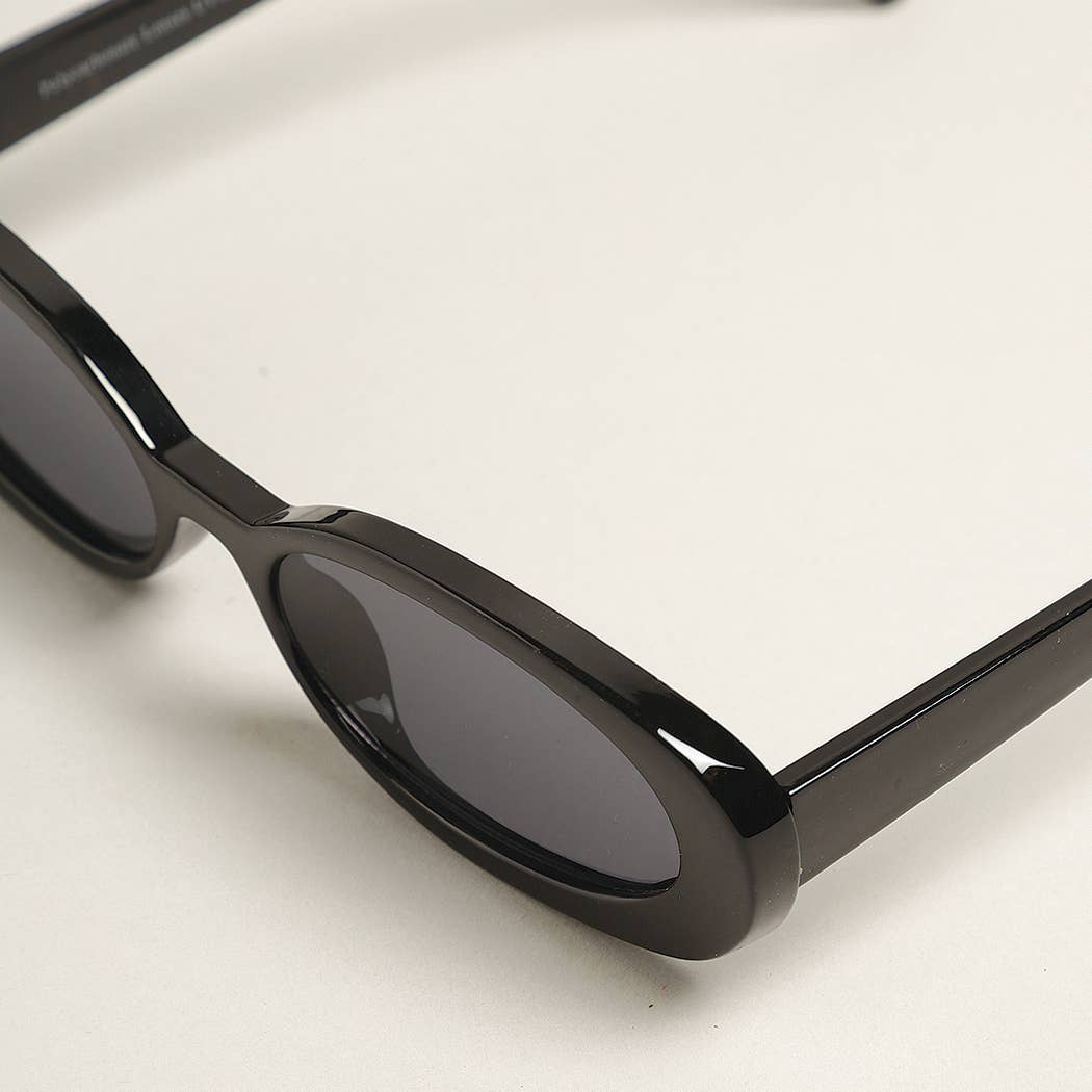 Women's Oval Classic Sunglasses